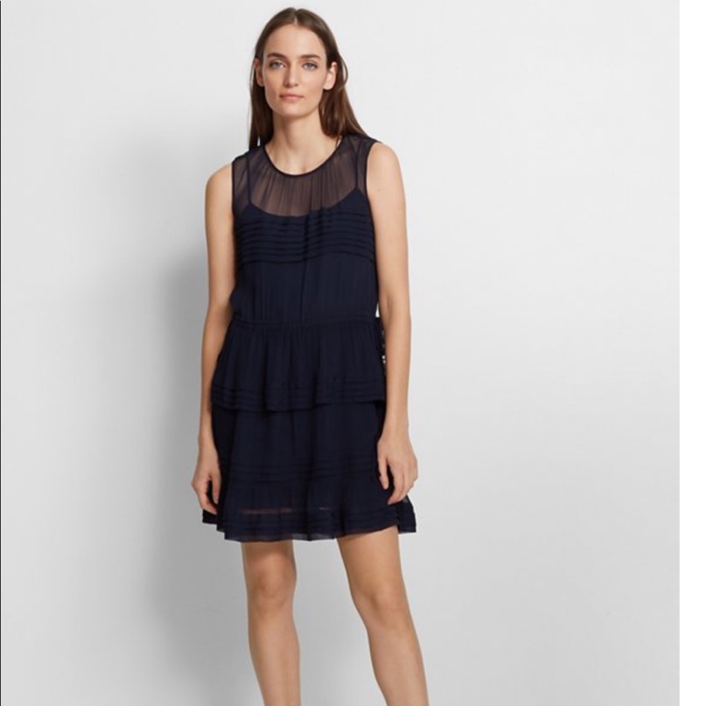 Nwot Club Monaco Ayto dress, navy. Size 4